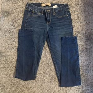3L Hollister Skinny Jeans
